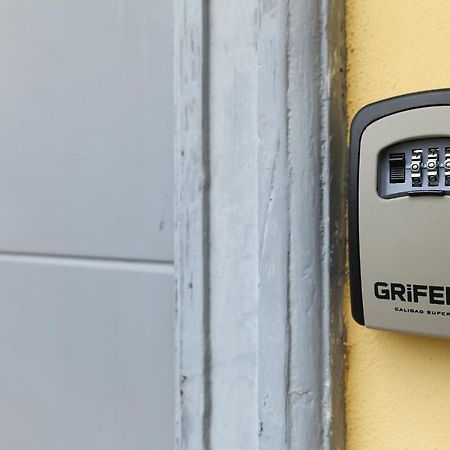 Appartamento Primopiano - Meda 6 Milano Esterno foto